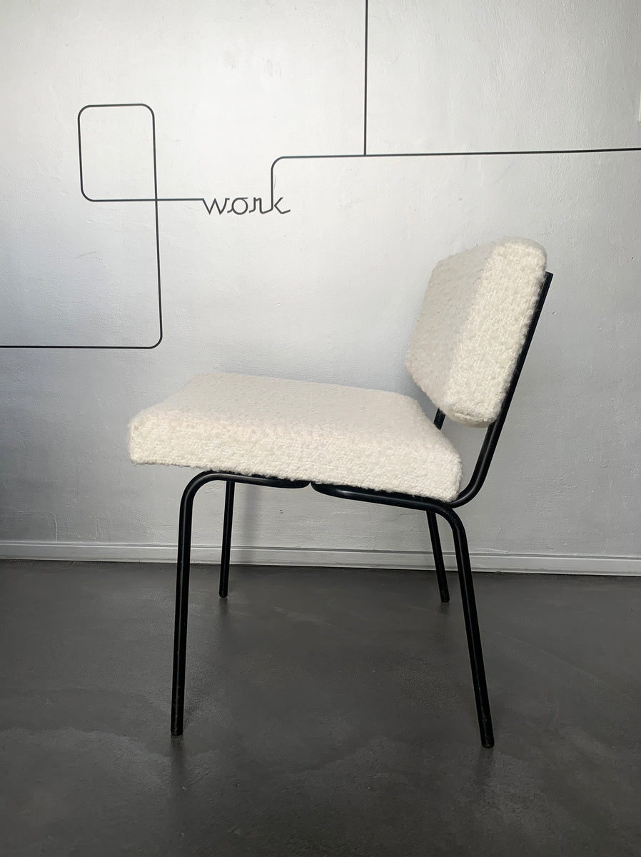 Easy Chair 