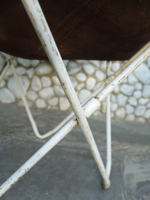 Pair vintage butterfly chairs by Jorge Ferrari Hardoy, disassembly possible, new covers