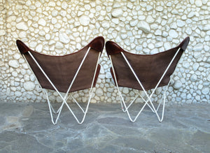 Pair vintage butterfly chairs by Jorge Ferrari Hardoy, disassembly possible, new covers