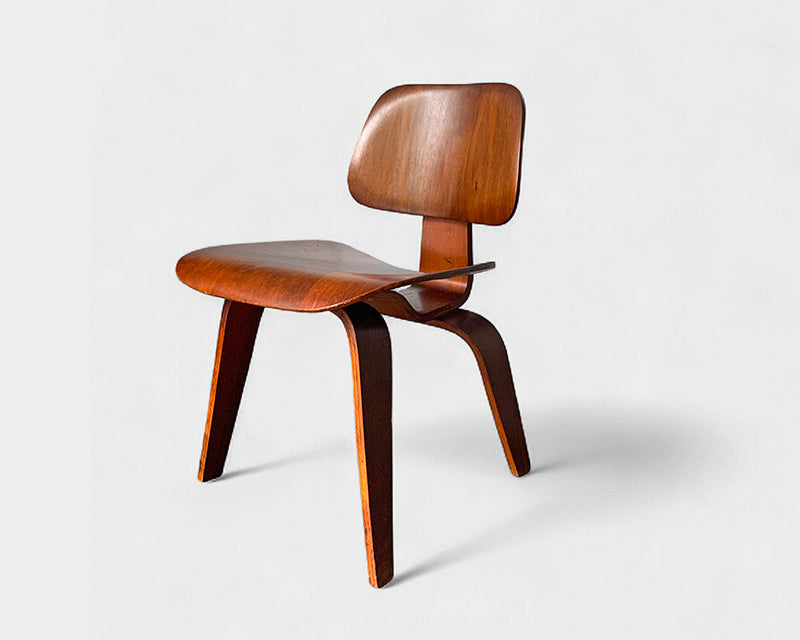 1945 DCW Dining Chair Wood, Charles & Ray Eames for Evans Plywood, with label