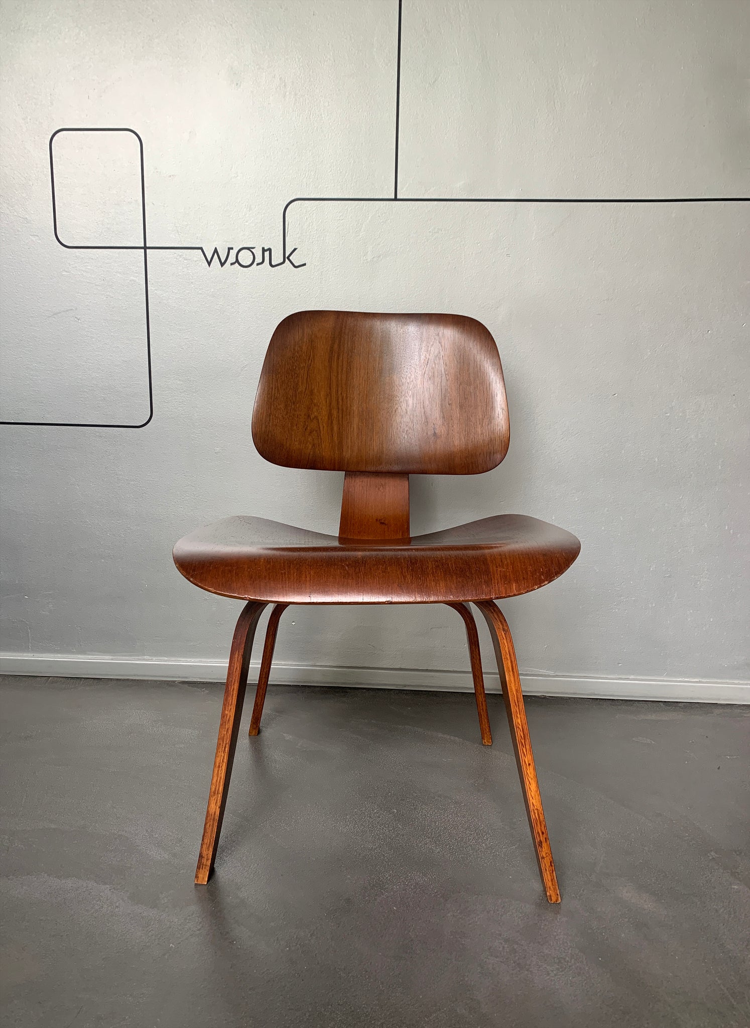 1945 DCW Dining Chair Wood, Charles & Ray Eames for Evans Plywood, with label