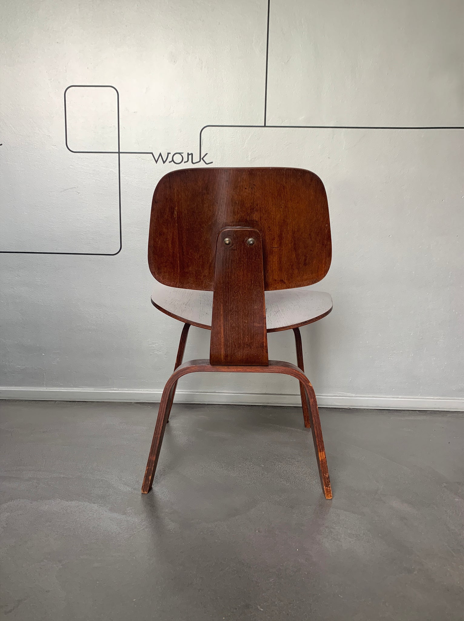 1945 DCW Dining Chair Wood, Charles & Ray Eames for Evans Plywood, with label