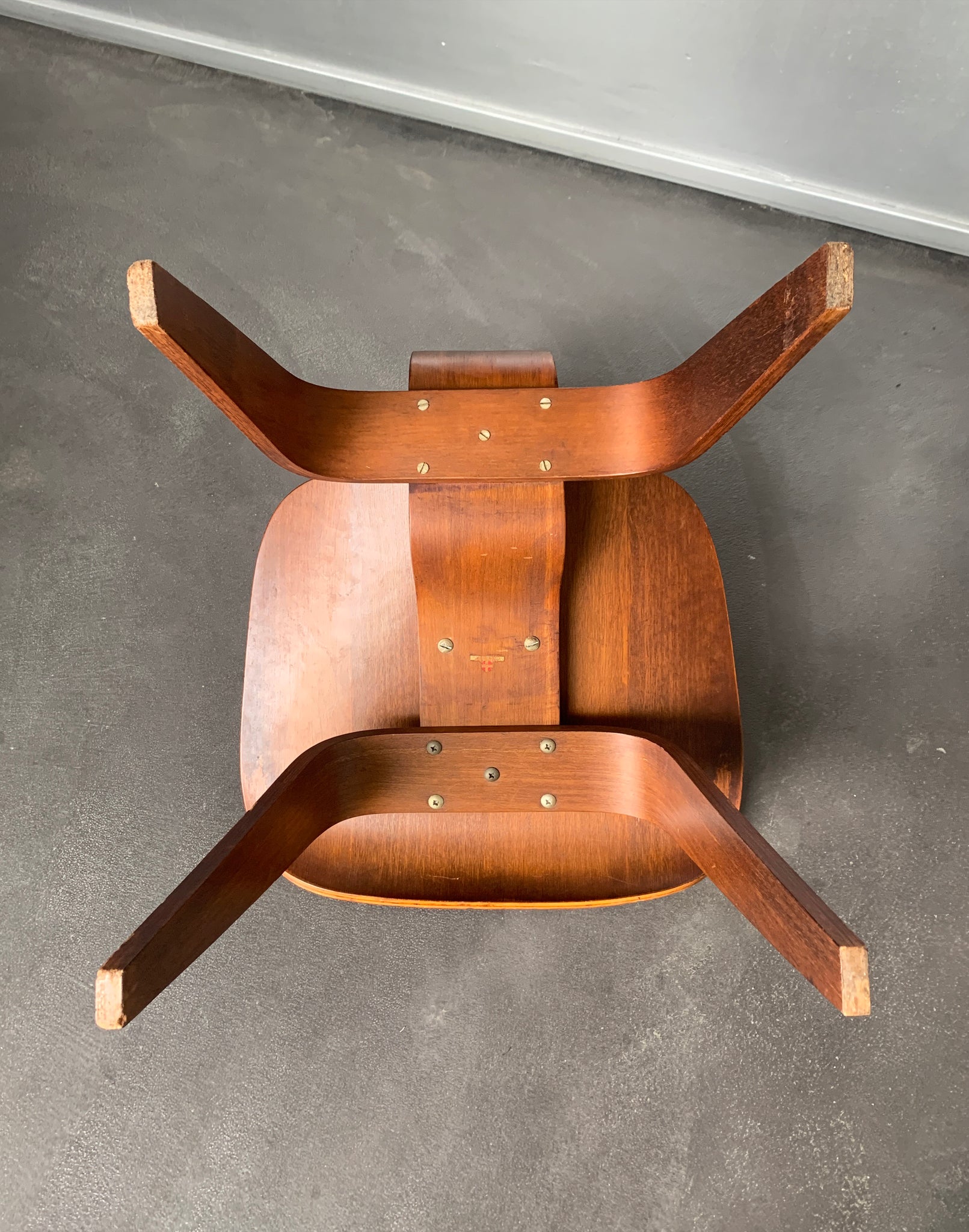 1945 DCW Dining Chair Wood, Charles & Ray Eames for Evans Plywood, with label