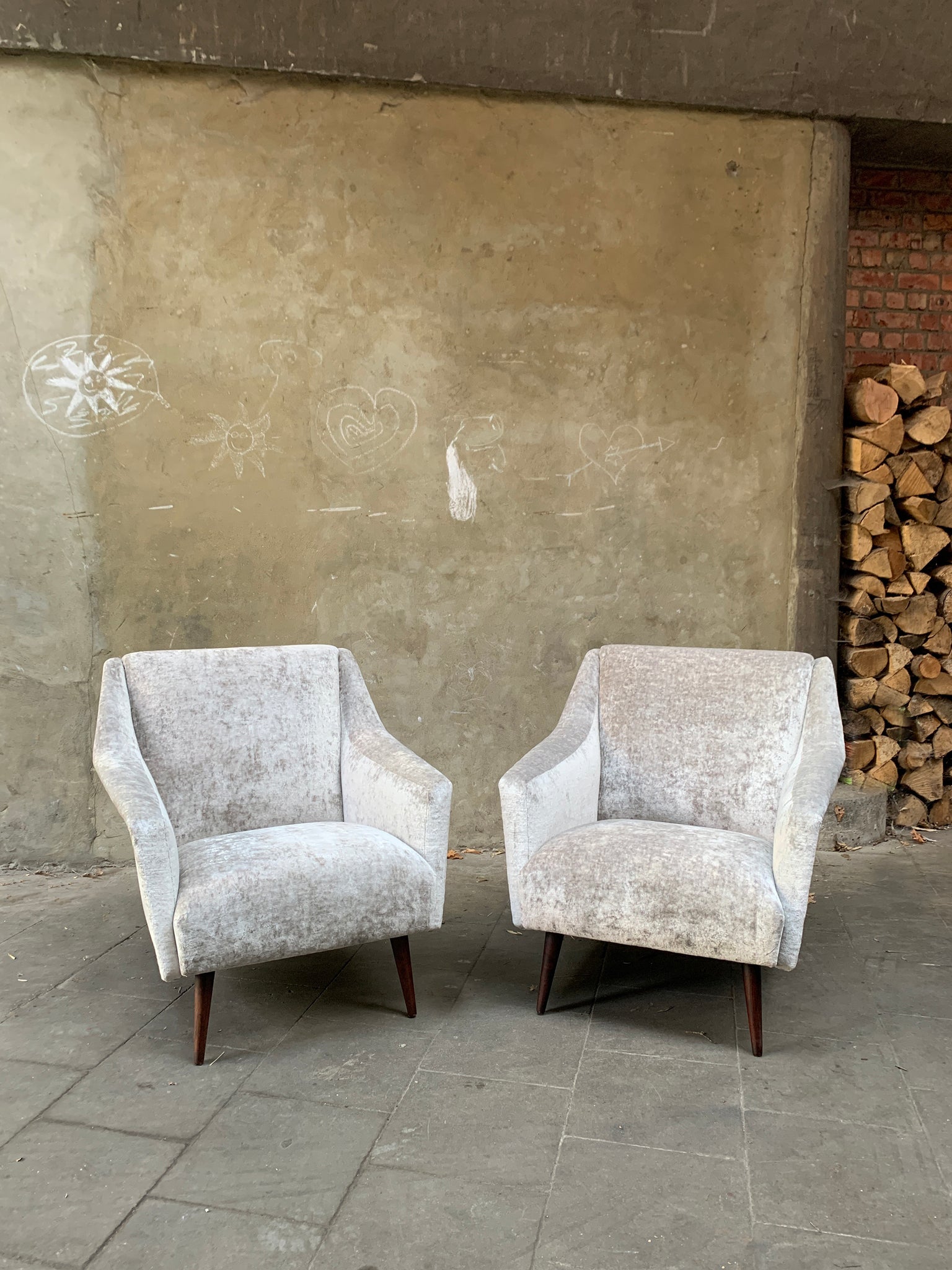 Carlo de Carli Lounge Chairs 1950s upholstered in Fendi Casa Velvet, Pair