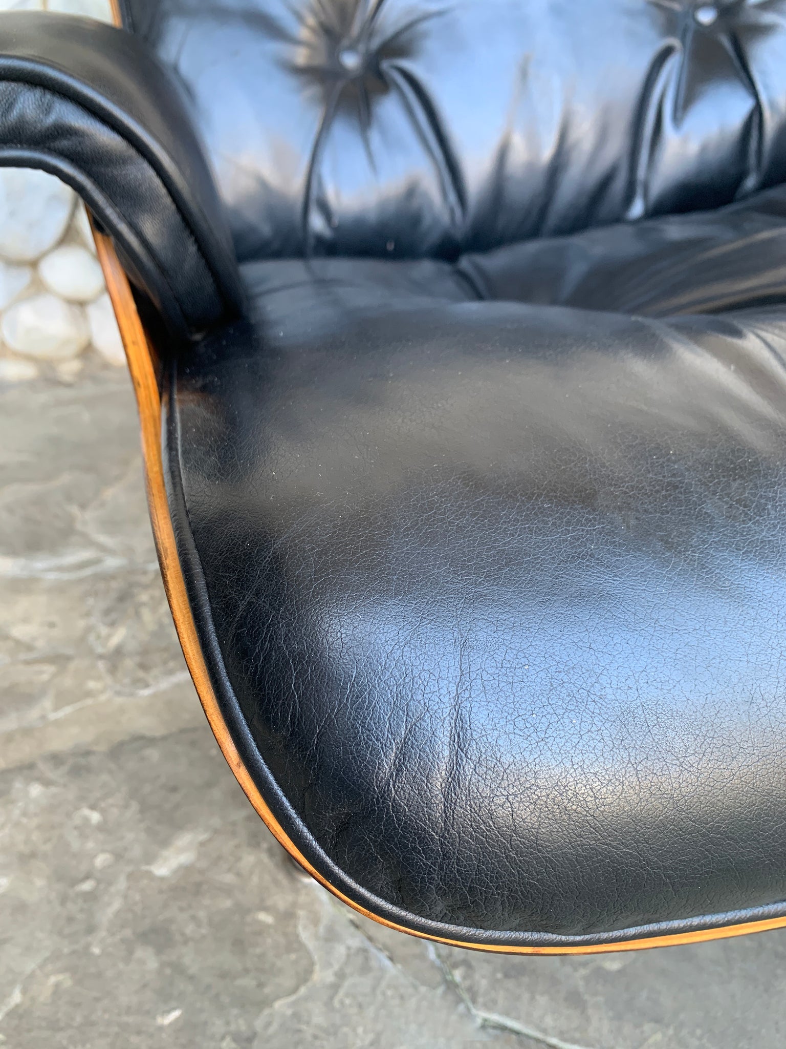 Herman Miller Lounge chair 670 & ottoman 671 Charles & Ray Eames 1960