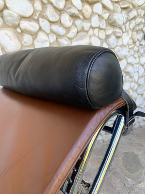 LC4 brown leather by Le Corbusier, Jeanneret & Perriand, Cassina, 1980s