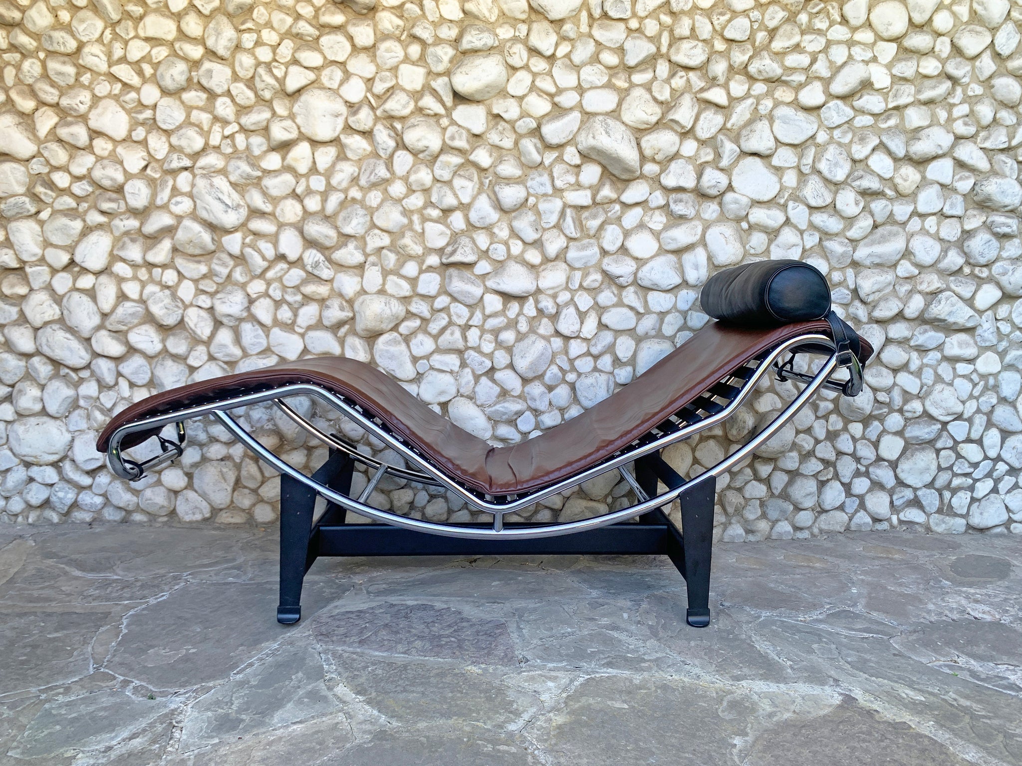 LC4 brown leather by Le Corbusier, Jeanneret & Perriand, Cassina, 1980s