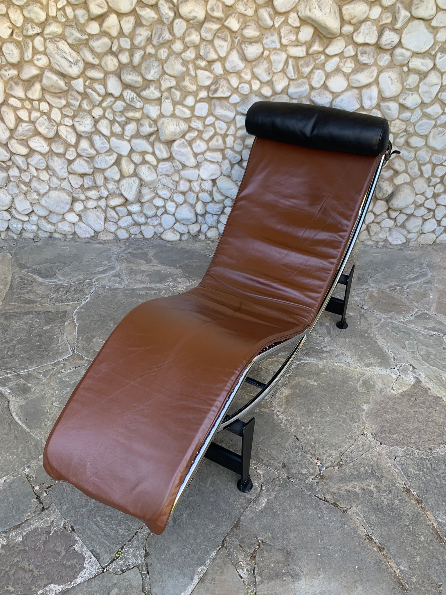 LC4 brown leather by Le Corbusier, Jeanneret & Perriand, Cassina, 1980s