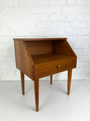 Danish Nightstand in Teak with shelf and drawer, 1960s Mid-Century