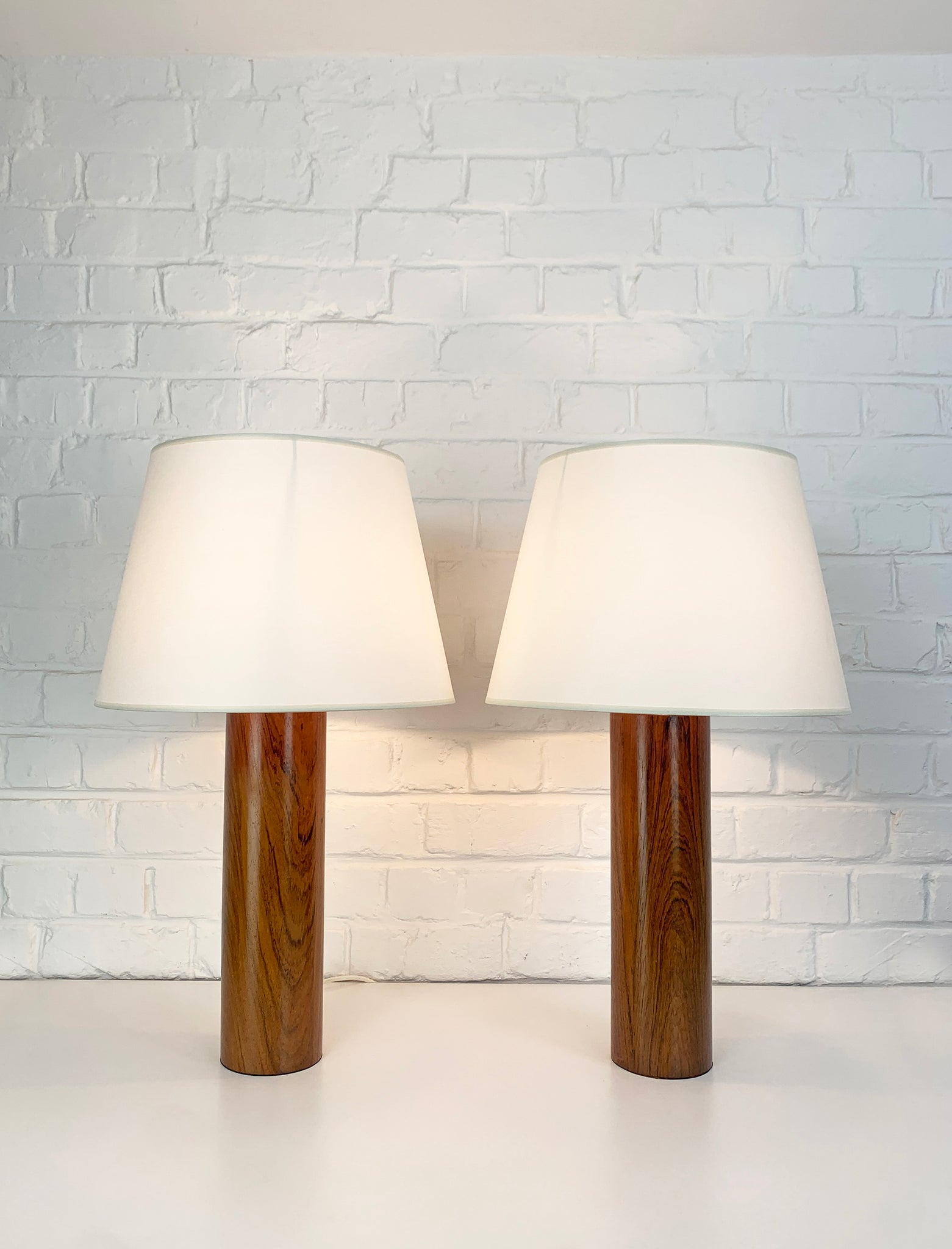 Pair large cylindric rosewood Table Lamps by Uno & Östen Kristiansson, Luxus, Sweden