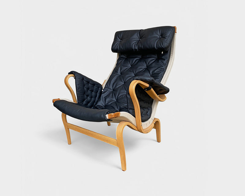 Pernilla Lounge Arm Chair, new leather, by Bruno Mathsson, Sweden 1970