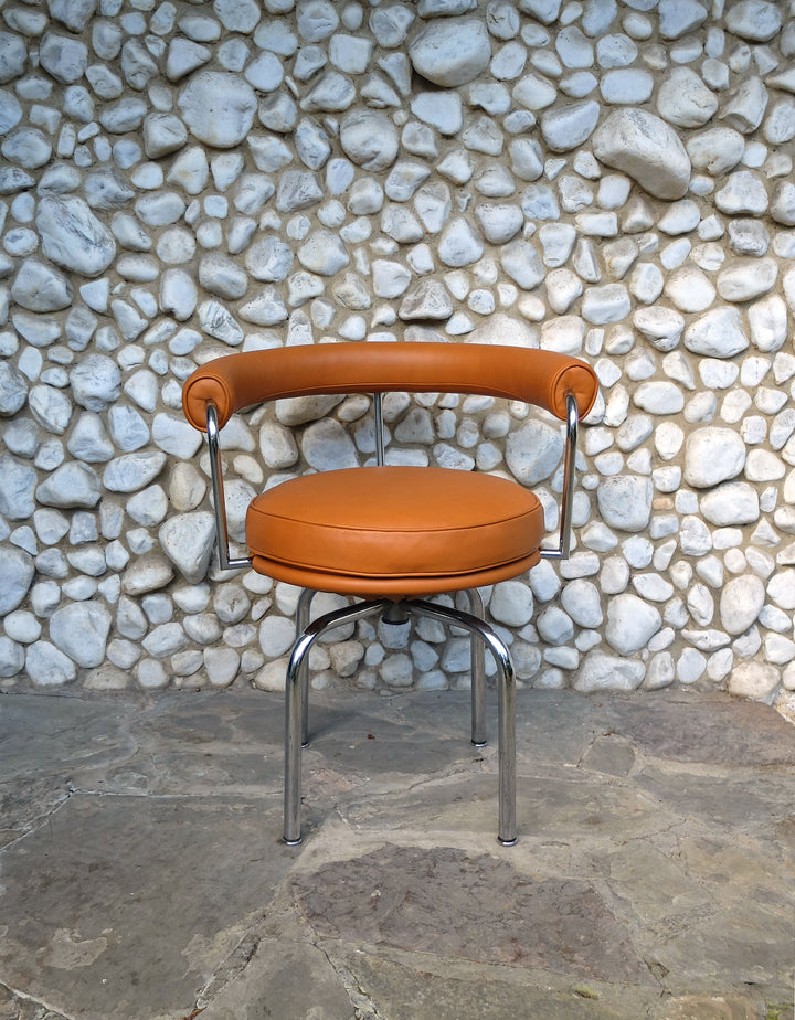 ▷ LC7 Chair by Charlotte Perriand for Cassina, 1980s by Charlotte Perriand,  1980, Design